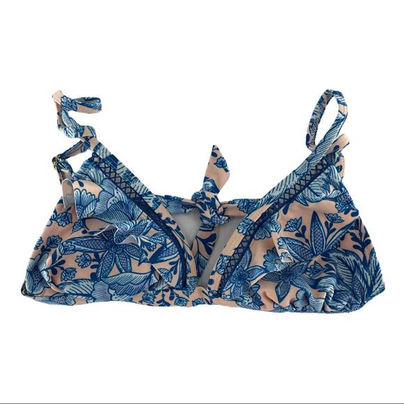Xhilaration Women's Blue Pink Ruffle Floral Swim Bikini Top Size XS - Picture 2 of 5
